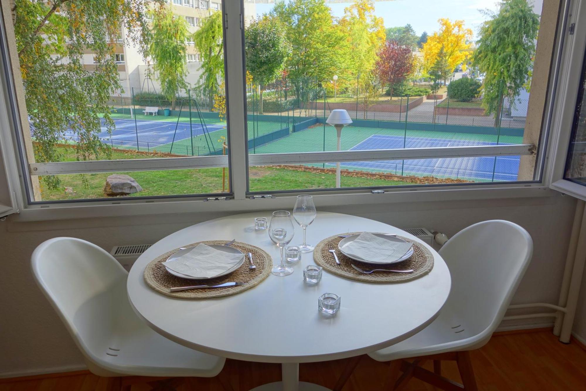 Arbres & Tennis Strasbourg Luaran gambar
